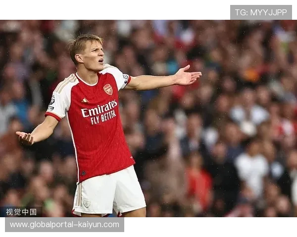 战术层面阿森纳四三三体系依赖边路 厄德高调度成进攻生命线